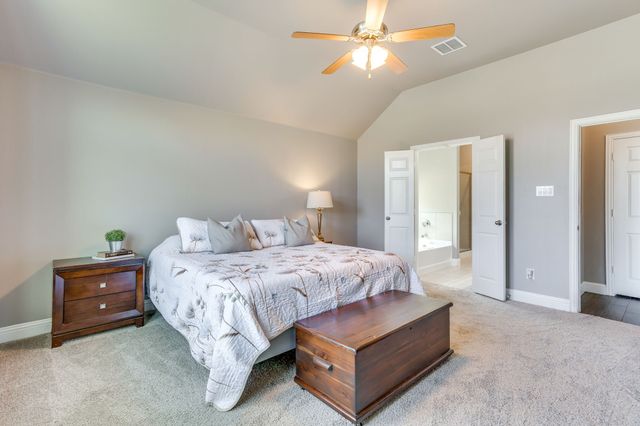 1140 Indigo Lane, Burleson, TX 76058