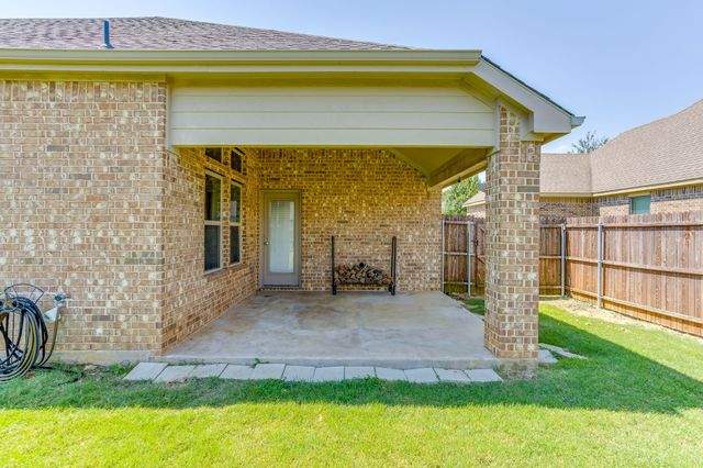 1140 Indigo Lane, Burleson, TX 76058