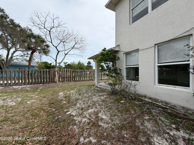 915 Twisting Branch Court, Melbourne, FL 32935