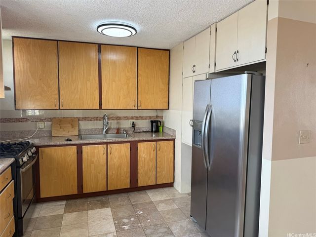 2889 Ala Ilima Street 10A, Honolulu, HI 96818
