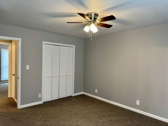 206 Millstone Cir, Clarksville, TN 37042