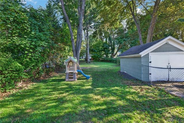 224 Pleasant Avenue, Hamburg, NY 14075