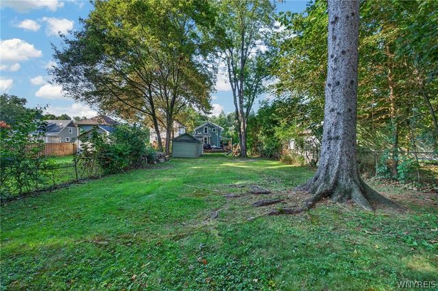 224 Pleasant Avenue, Hamburg, NY 14075