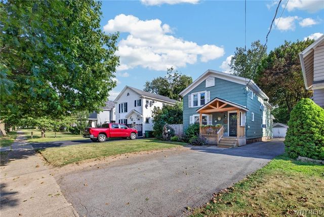 224 Pleasant Avenue, Hamburg, NY 14075
