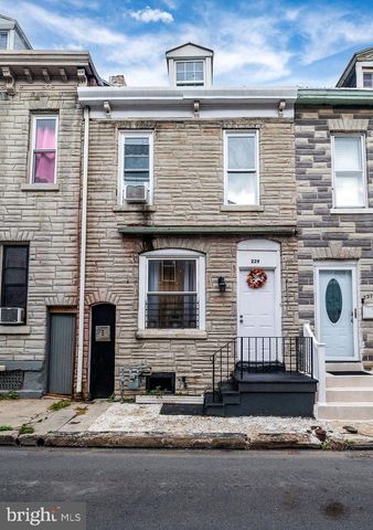 229 CEDAR ST ST, Reading, PA 19601