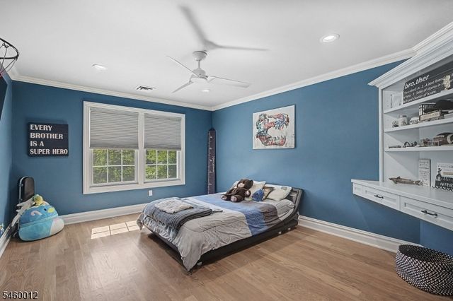 9 Alexandria Dr, East Hanover Twp., NJ 07936