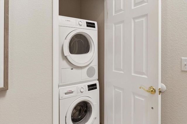 527 Tyndall Street, Los Altos, CA 94022