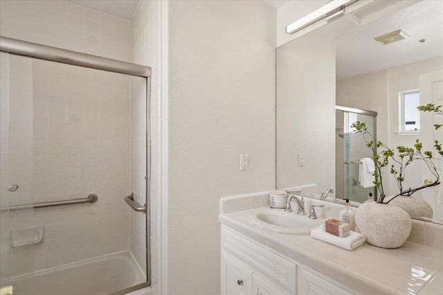 527 Tyndall Street, Los Altos, CA 94022