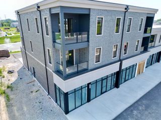 10261 Calumet Avenue 205, Dyer, IN 46311