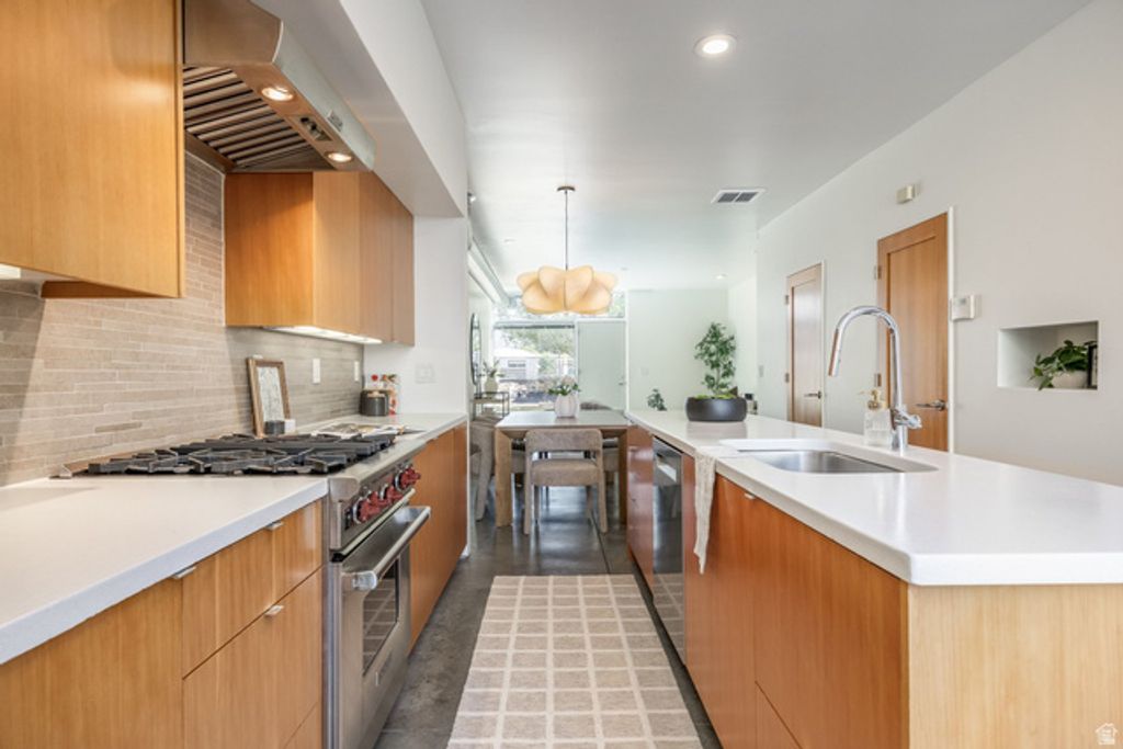 1144 S WEST TEMPLE, Salt Lake City, UT 84101 — exterior