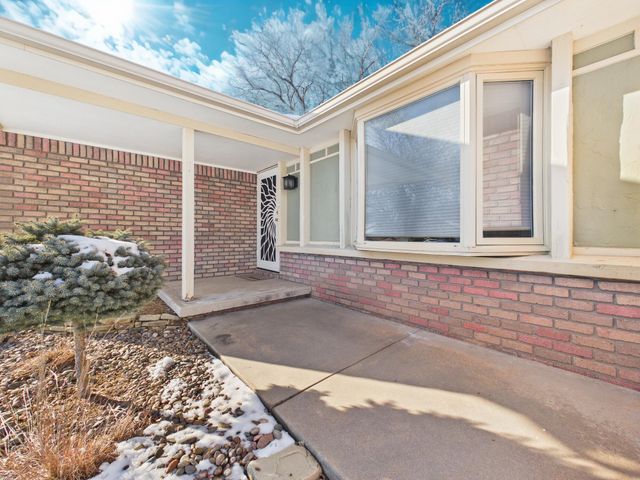 6942 E Newbury Cir, Wichita, KS 67226