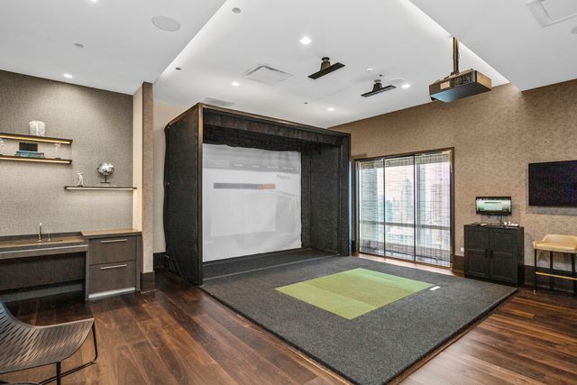 363 E Wacker Drive 2503, Chicago, IL 60601