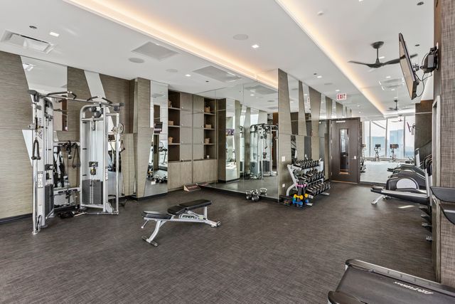 363 E Wacker Drive 2503, Chicago, IL 60601