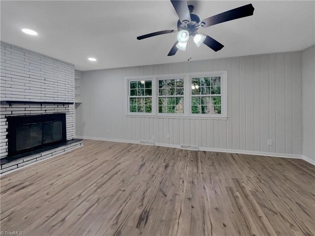 4555 Old Town Drive, Winston-salem, NC 27106