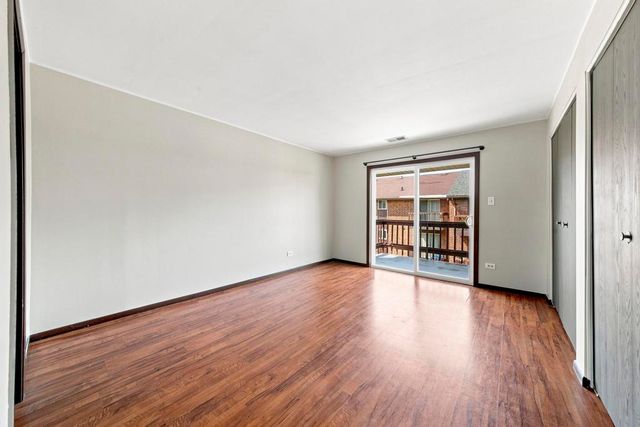 6408 Nature Drive 3W, Oak Forest, IL 60452