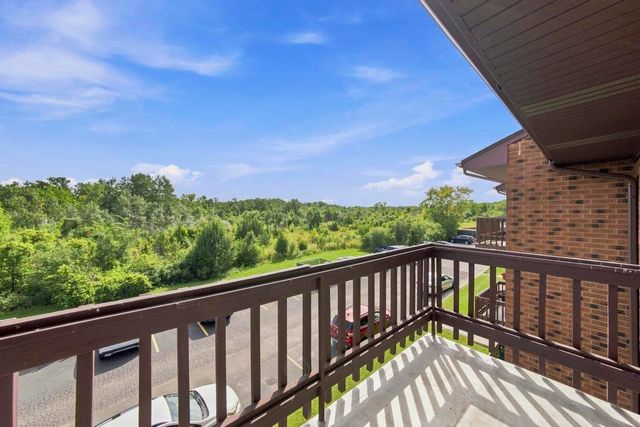 6408 Nature Drive 3W, Oak Forest, IL 60452