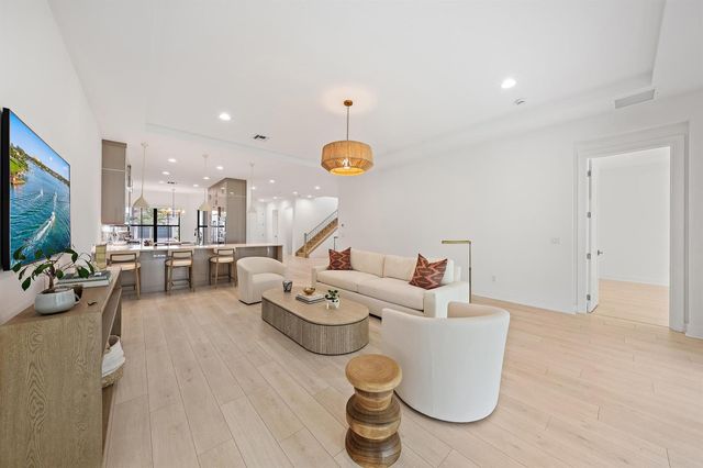 13185 Faberge Place, Palm Beach Gardens, FL 33418