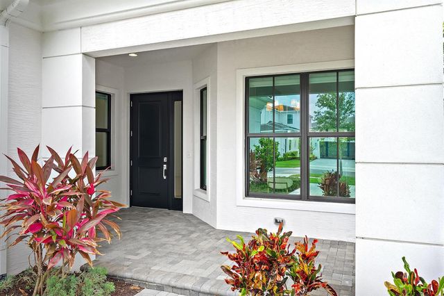 13185 Faberge Place, Palm Beach Gardens, FL 33418
