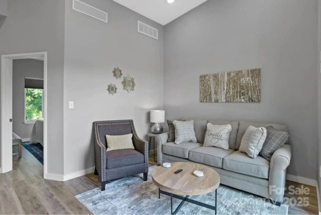 102 Southside Avenue 15, Asheville, NC 28801