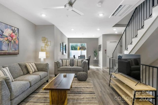 102 Southside Avenue 15, Asheville, NC 28801