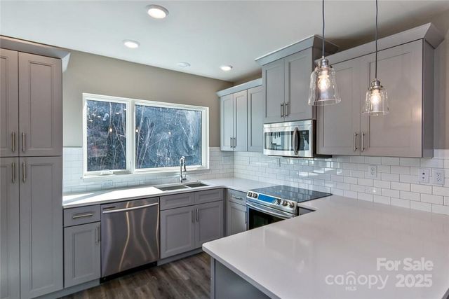 102 Southside Avenue 15, Asheville, NC 28801