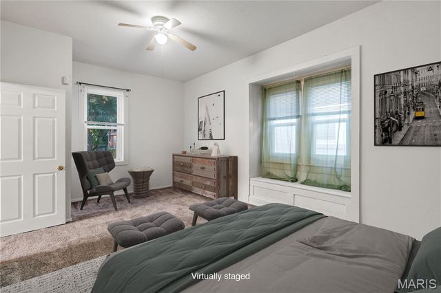 6835 Etzel Avenue, University City, MO 63130