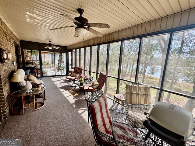 246 Harvey Lane, Lavonia, GA 30553