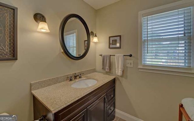 246 Harvey Lane, Lavonia, GA 30553