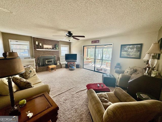 246 Harvey Lane, Lavonia, GA 30553