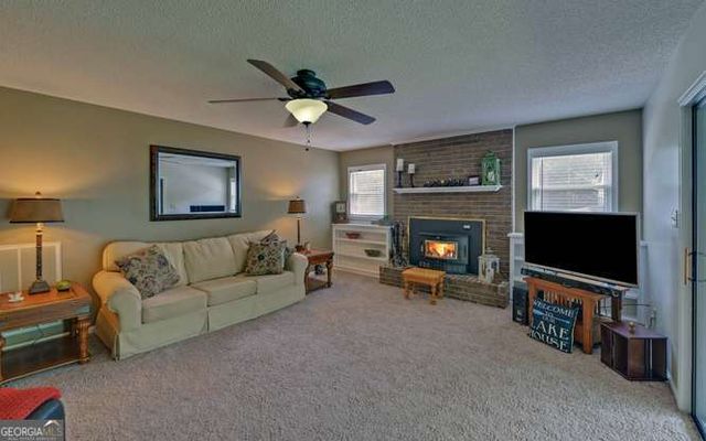 246 Harvey Lane, Lavonia, GA 30553