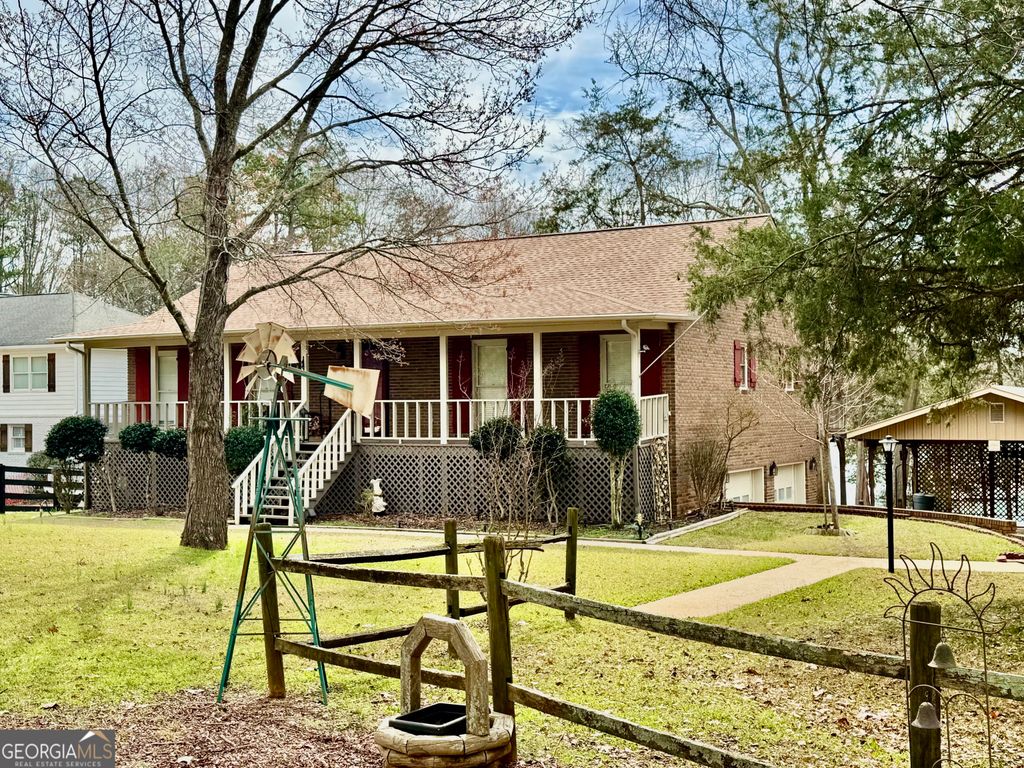 246 Harvey Lane, Lavonia, GA 30553