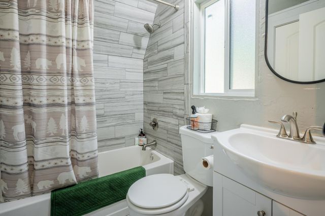 3166 Muriettas Roost, Dorrington, CA 95223