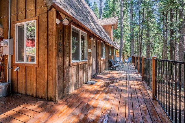 3166 Muriettas Roost, Dorrington, CA 95223