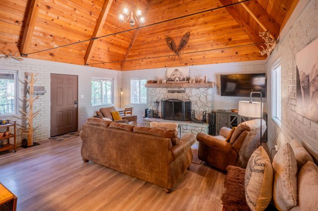 3166 Muriettas Roost, Dorrington, CA 95223