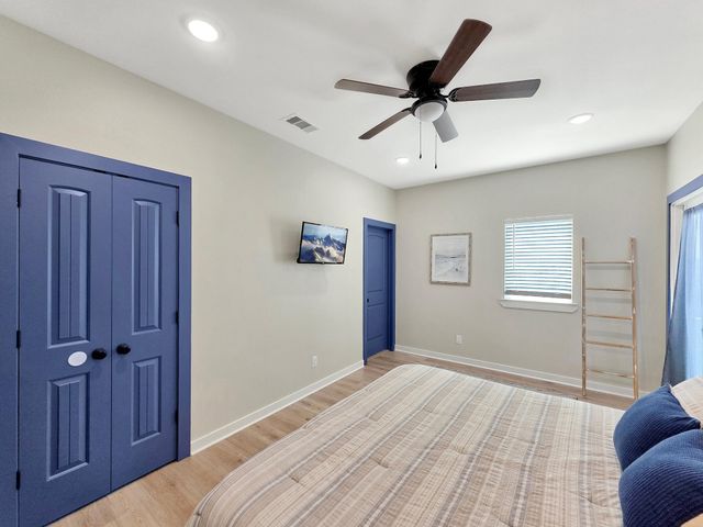 1983 Royalville Court, Port Bolivar, TX 77650