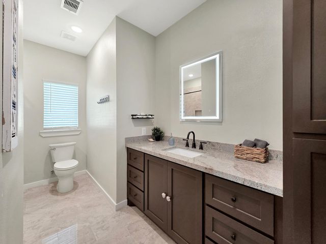 1983 Royalville Court, Port Bolivar, TX 77650