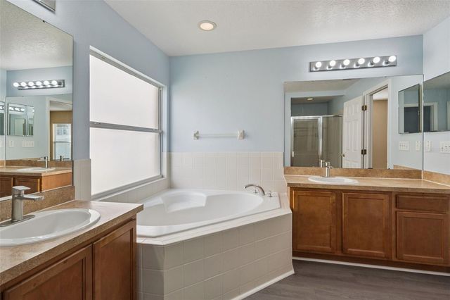 324 RED KITE DRIVE, Groveland, FL 34736
