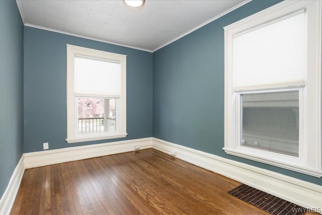 47 Crescent Avenue, Buffalo, NY 14214