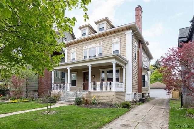 47 Crescent Avenue, Buffalo, NY 14214