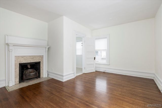 47 Crescent Avenue, Buffalo, NY 14214