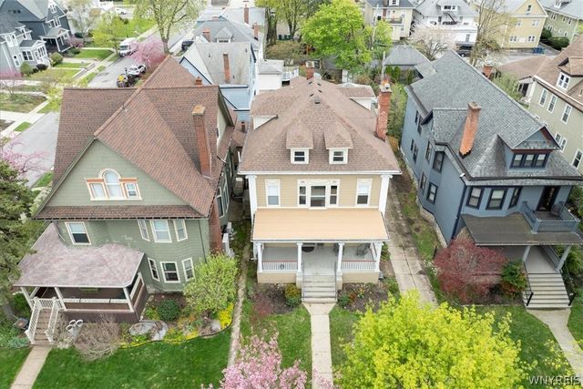 47 Crescent Avenue, Buffalo, NY 14214