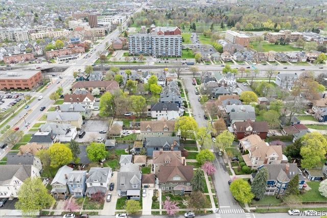 47 Crescent Avenue, Buffalo, NY 14214