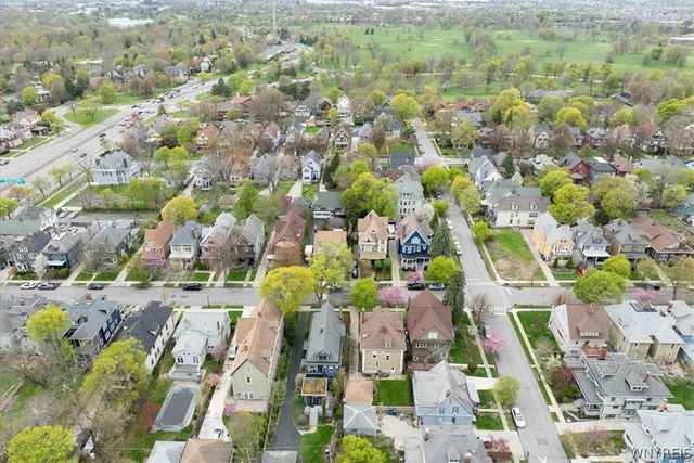 47 Crescent Avenue, Buffalo, NY 14214