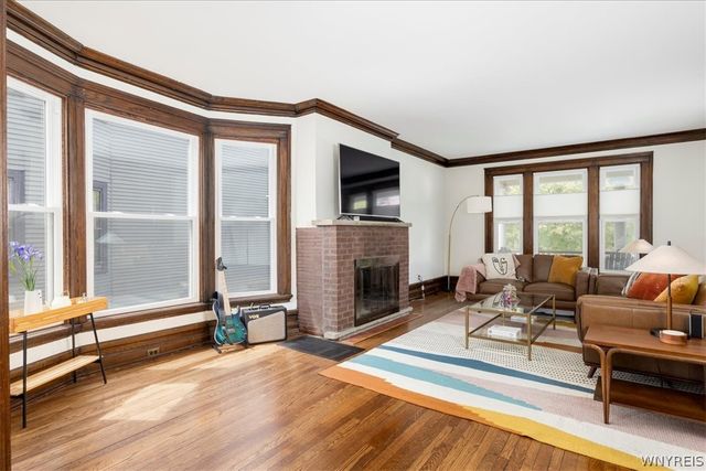 47 Crescent Avenue, Buffalo, NY 14214