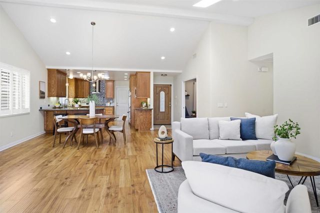 6064 Erlanger, San Diego, CA 92122