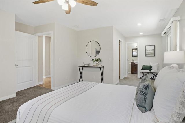 6064 Erlanger, San Diego, CA 92122