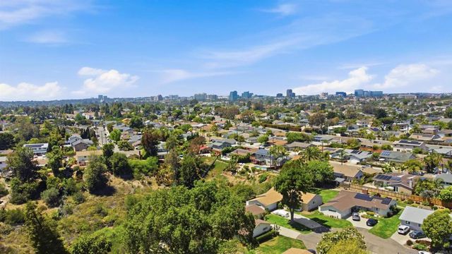 6064 Erlanger, San Diego, CA 92122