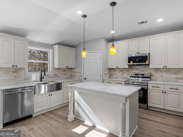 420 Highway 87, Flovilla, GA 30216