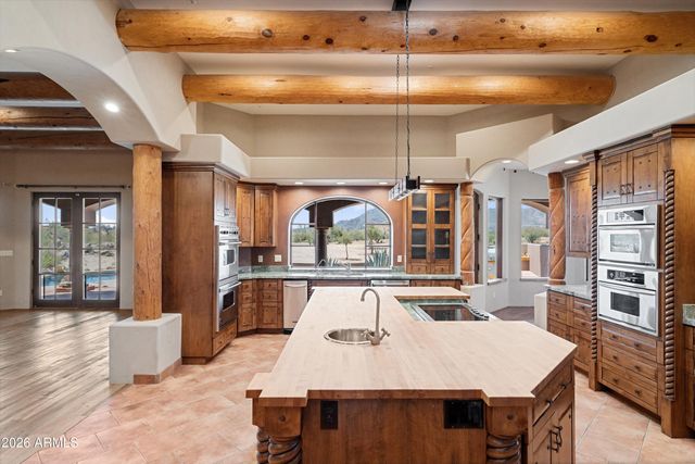13330 E JOMAX Road, Scottsdale, AZ 85262