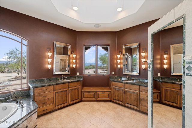 13330 E JOMAX Road, Scottsdale, AZ 85262